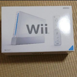 wii本体　中古　箱付き完全品(家庭用ゲーム機本体)