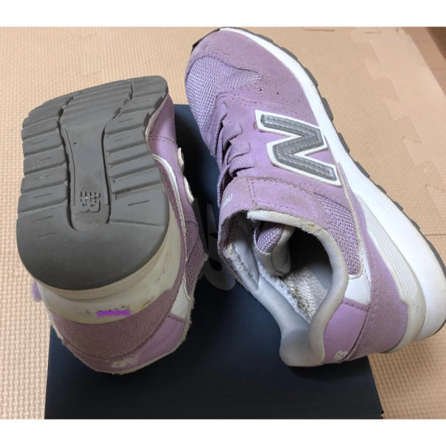 New Balance(ニューバランス)のニューバランスKV996ライラック18.5㎝　グリーンレーベルリラクシング キッズ/ベビー/マタニティのキッズ靴/シューズ(15cm~)(スニーカー)の商品写真