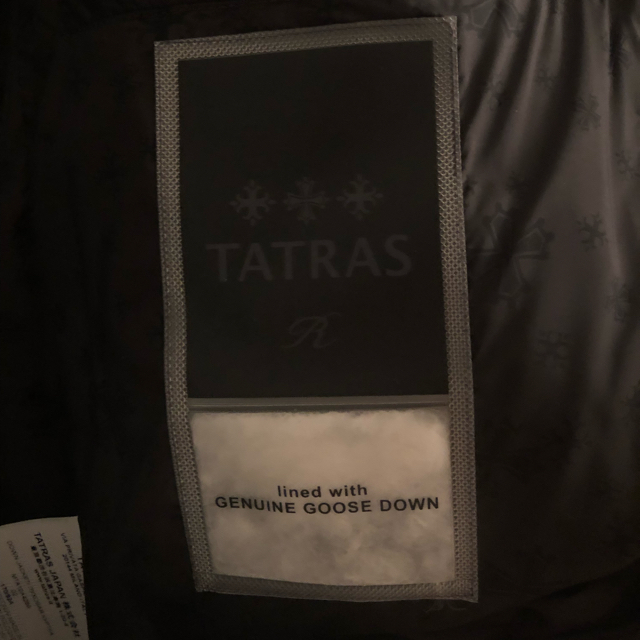 TATRAS(タトラス)のtatras domiziano チャコールグレー メンズのジャケット/アウター(ダウンジャケット)の商品写真