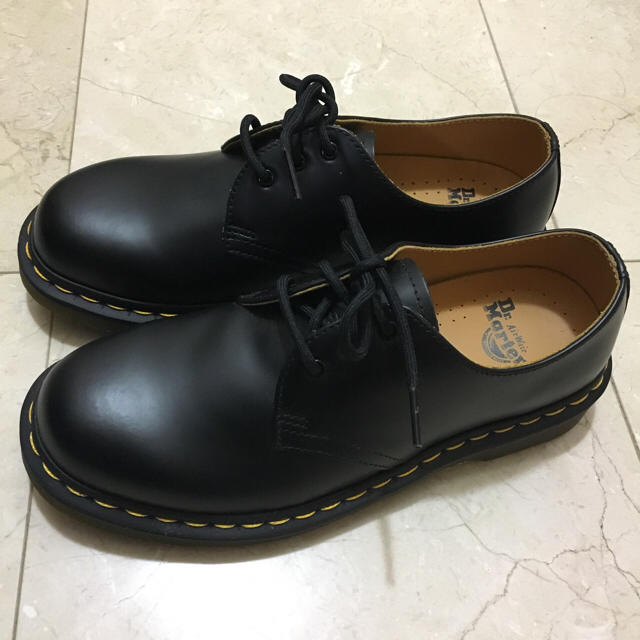 宅配 Dr.Martens - Dr.Martens 3ホール ローファー/革靴