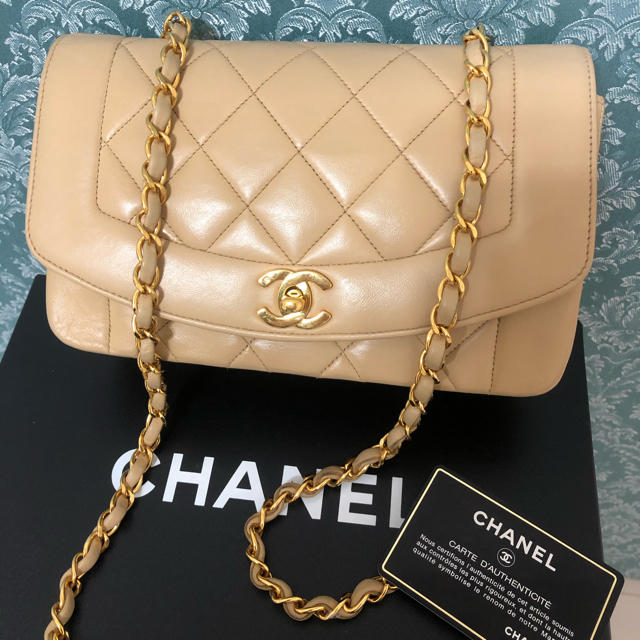 CHANEL - 正規品★極美品 ️シャネル ダイアナフラップ マトラッセの通販 by sonoko's shop｜シャネルならラクマ