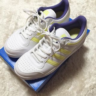 アディダス(adidas)のアディダス♡未使用スニーカー24㎝の方に(スニーカー)