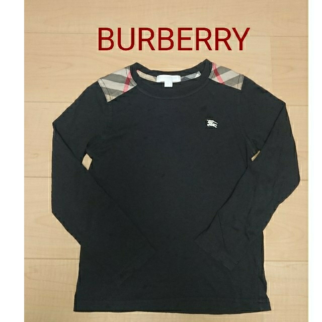 BURBERRY(バーバリー)の訳あり・バーバリー  女の子 長袖 Tシャツ ８Y・130位 キッズ/ベビー/マタニティのキッズ服女の子用(90cm~)(Tシャツ/カットソー)の商品写真