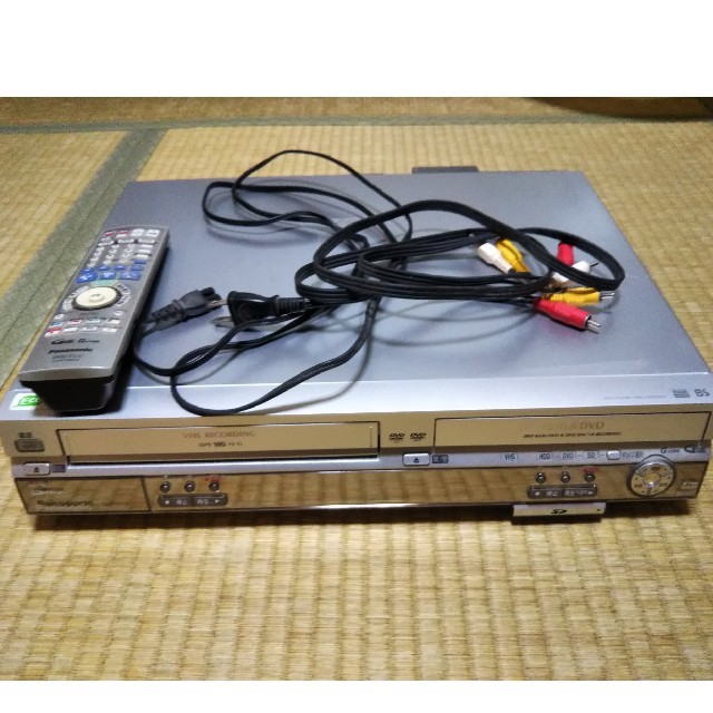 Panasonic(パナソニック)のパナソニック DMR-EH70V スマホ/家電/カメラのテレビ/映像機器(DVDレコーダー)の商品写真