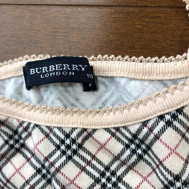 BURBERRY(バーバリー)のバーバリー　ノバチェックのキャミソール キッズ/ベビー/マタニティのキッズ服女の子用(90cm~)(Tシャツ/カットソー)の商品写真