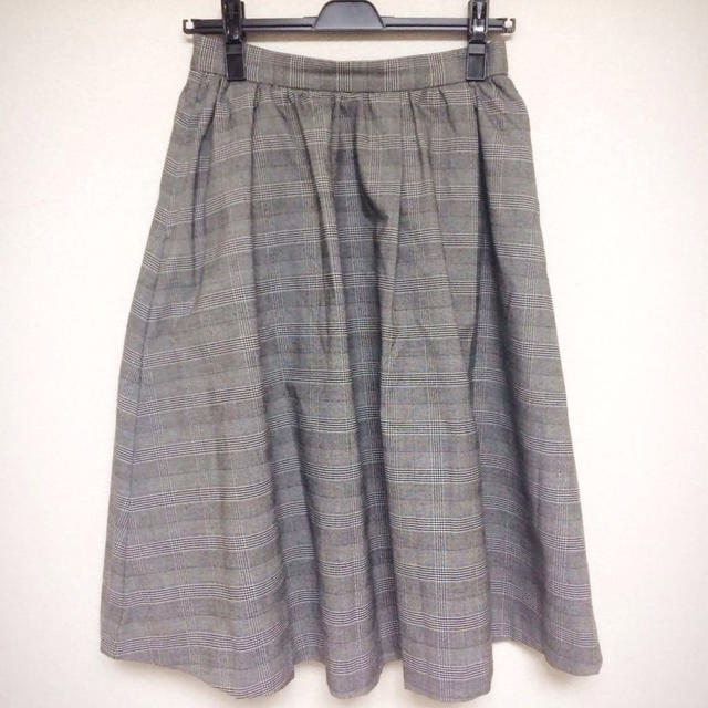 apart by lowrys(アパートバイローリーズ)のチェックフレアスカート レディースのスカート(ひざ丈スカート)の商品写真
