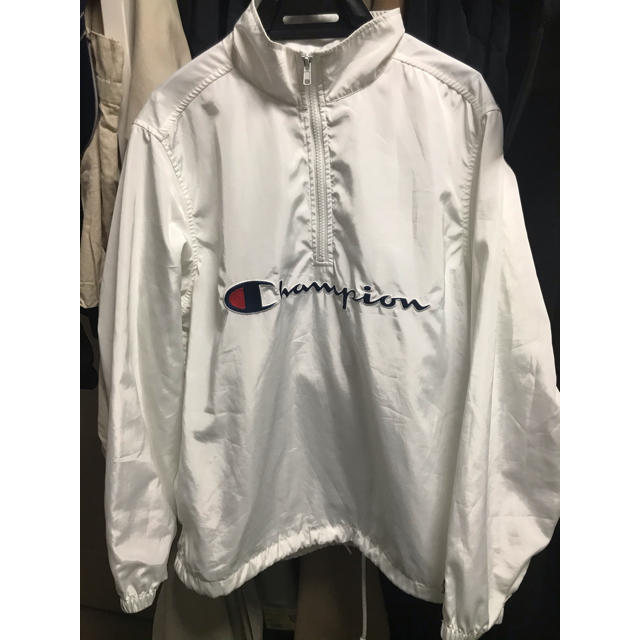 Supreme(シュプリーム)のsupreme champion half zip pullover white メンズのジャケット/アウター(マウンテンパーカー)の商品写真