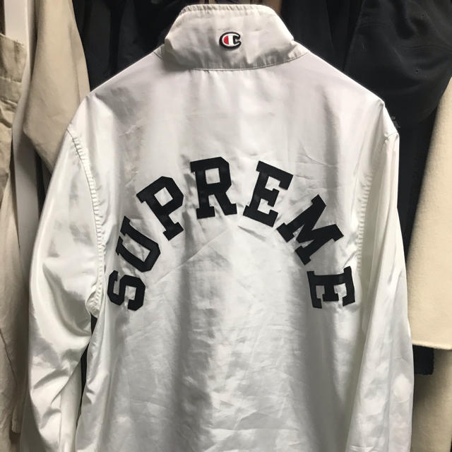 Supreme(シュプリーム)のsupreme champion half zip pullover white メンズのジャケット/アウター(マウンテンパーカー)の商品写真