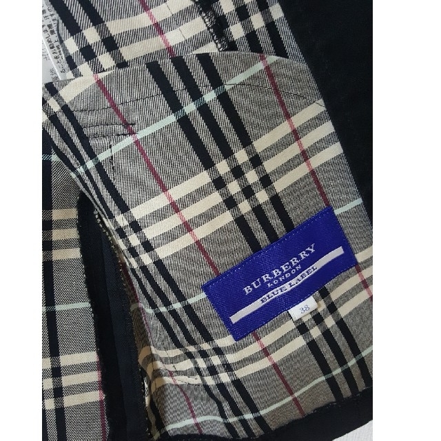 BURBERRY BLUE LABEL(バーバリーブルーレーベル)の※猫男爵様 BURBERRY BLUE LABEL ジャケット 38 黒 レディースのジャケット/アウター(テーラードジャケット)の商品写真