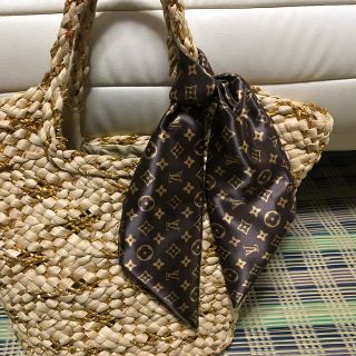 ルイヴィトン(LOUIS VUITTON)のルイヴィトン　ツイリー(バンダナ/スカーフ)