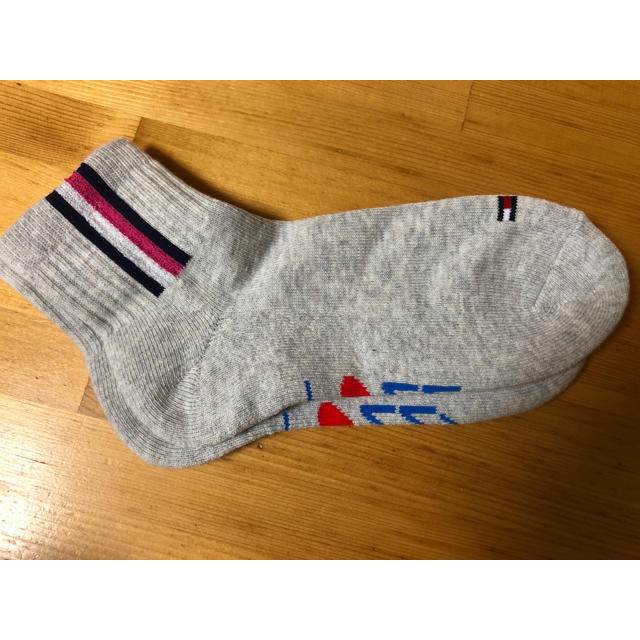 TOMMY HILFIGER(トミーヒルフィガー)のトミーヒルフィガー   レディース靴下 3足セット レディースのレッグウェア(ソックス)の商品写真