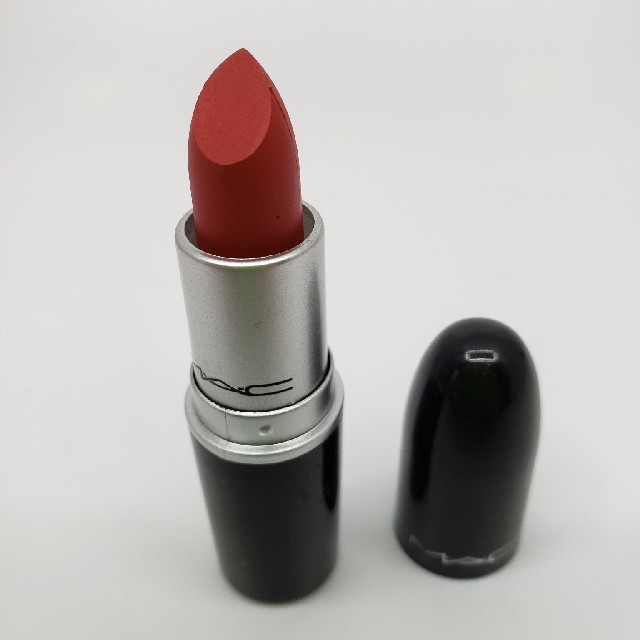 MAC(マック)のM・A・C　マック　MAC　リップ　口紅　新品 コスメ/美容のベースメイク/化粧品(口紅)の商品写真