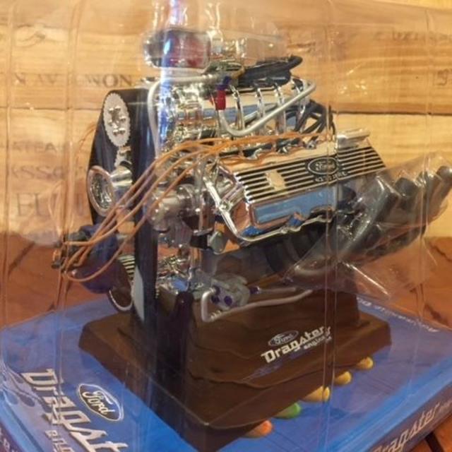フォード ドラッグスター トップフューエル エンジン 1/6