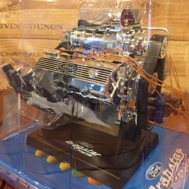 フォード ドラッグスター トップフューエル エンジン 1/6