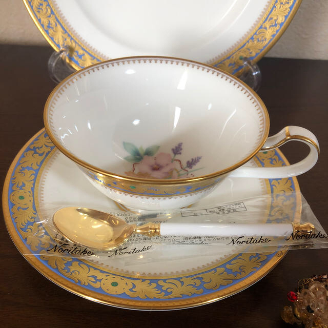 大切な人へのギフト探し Noritake - ノリタケ グランブロシェ トリオ＆アルミナスプーン 食器 - covid19.ins.gov.mz