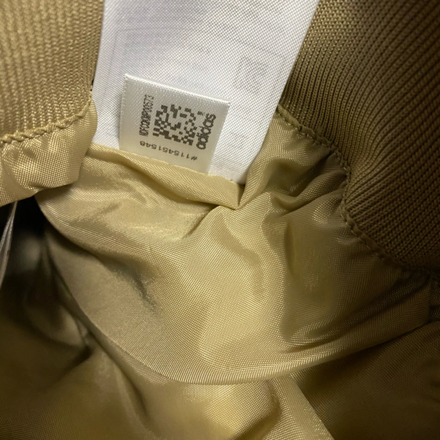 A BATHING APE(アベイシングエイプ)のAPE × adidas コラボ　シャークダウンジャケットエイプ  アディダス メンズのジャケット/アウター(ダウンジャケット)の商品写真