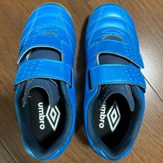 アンブロ(UMBRO)のUMBRO サッカーシューズ16センチ(シューズ)