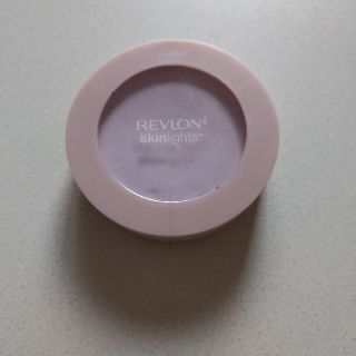 レブロン(REVLON)のレブロンスキンライトプレストパウダー(フェイスパウダー)