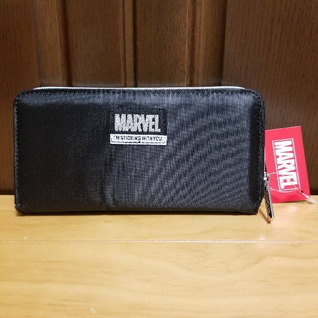 MARVEL(マーベル)の【MARVEL】長財布(ネットタイプホワイト) エンタメ/ホビーのアニメグッズ(その他)の商品写真