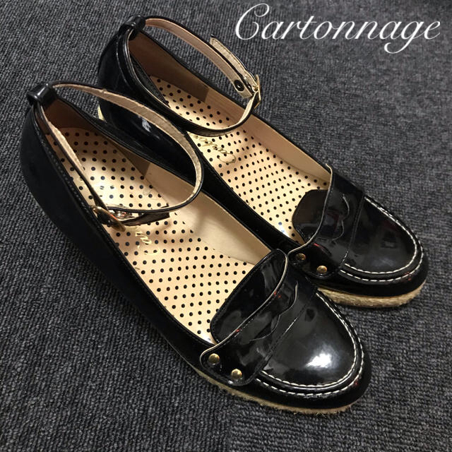 Cartonnage(カルトナージュ)のCartonnage エナメルパンプス レディースの靴/シューズ(ハイヒール/パンプス)の商品写真