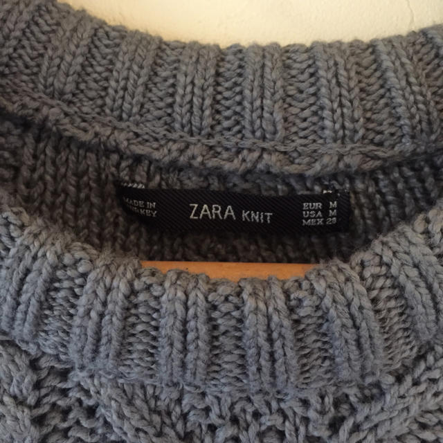 ZARA(ザラ)のzara ケーブルニット グレー レディースのトップス(ニット/セーター)の商品写真