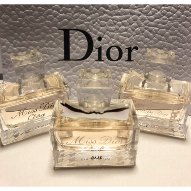 Dior(ディオール)のディオールミニ香水セット コスメ/美容の香水(香水(女性用))の商品写真