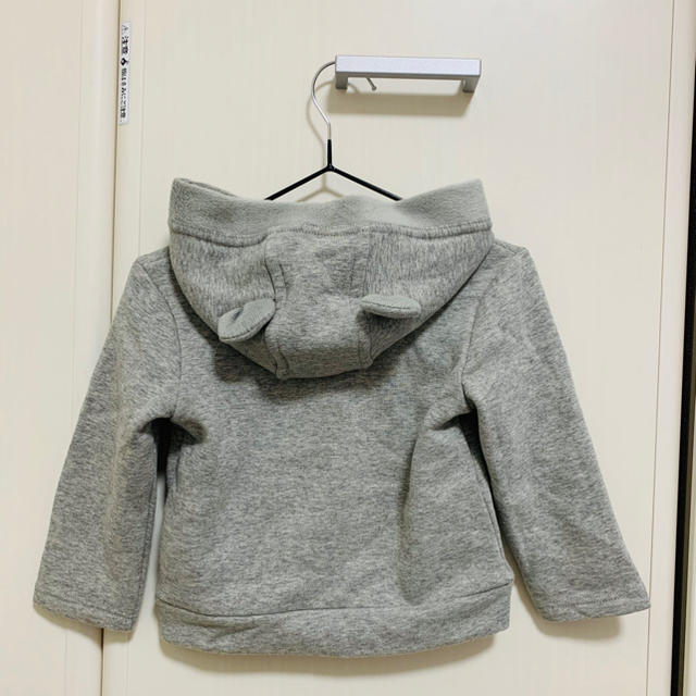 babyGAP(ベビーギャップ)のbabyGAP ベビーギャップ パーカー アウター 80cm キッズ/ベビー/マタニティのベビー服(~85cm)(ジャケット/コート)の商品写真