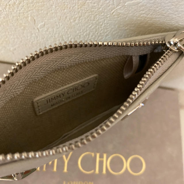 JIMMY CHOO(ジミーチュウ)の【新品 箱付き】JIMMY CHOO NANCY コインケース CHALK レディースのファッション小物(コインケース)の商品写真