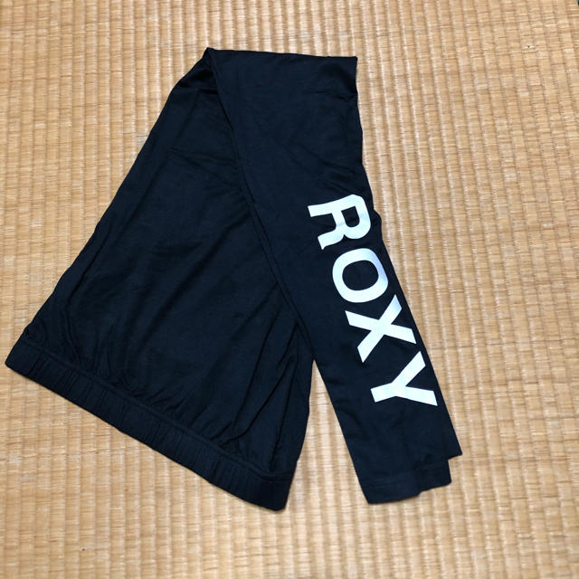 Roxy(ロキシー)のROXYレギンス M  新品未使用 レディースのレッグウェア(レギンス/スパッツ)の商品写真