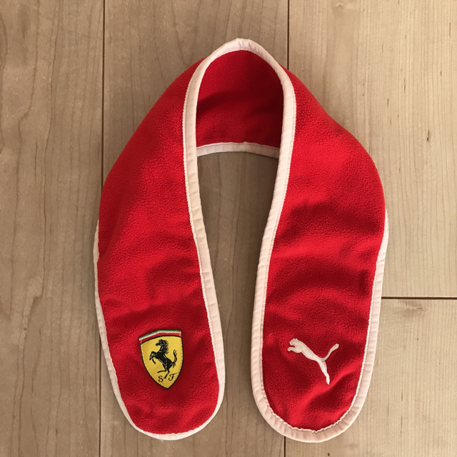 Ferrari(フェラーリ)のFerrari  PUMA フェラーリ ベビー　帽子  マフラー  ミトン美品 キッズ/ベビー/マタニティのこども用ファッション小物(その他)の商品写真