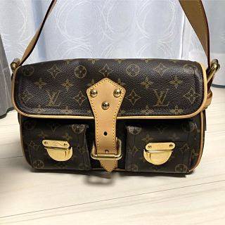 ルイヴィトン(LOUIS VUITTON)のLOUIS VUITTON(ショルダーバッグ)