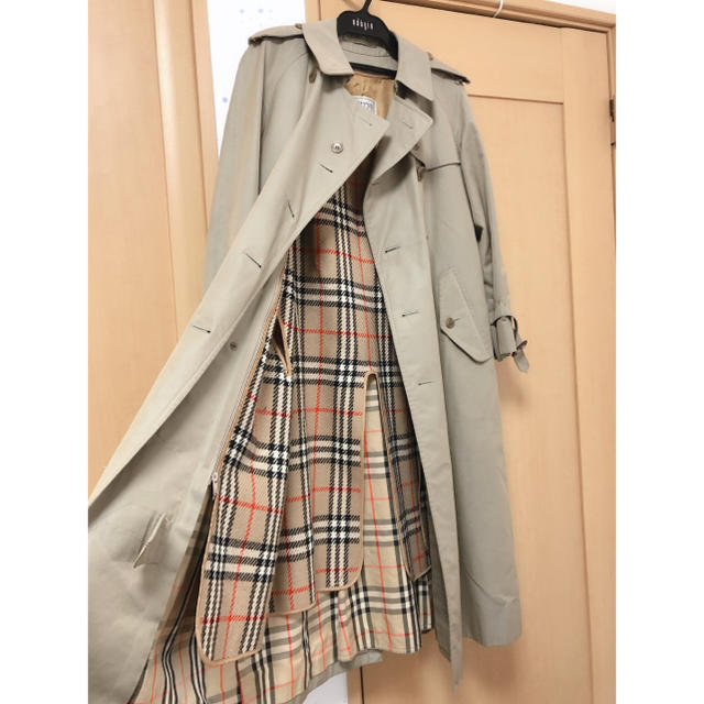 Burberry トレンチコート ライナーベルト付き トレンチコート Burberry トレンチコート ライナーベルト付き トレンチコート