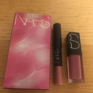 ナーズ(NARS)のリップ(口紅)