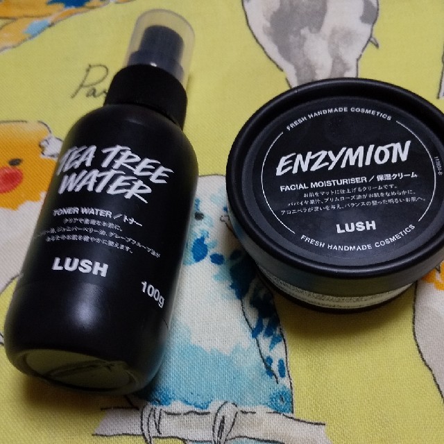 LUSH(ラッシュ)のbbB様専用Lush ティーツリーウォーター  エンザイミオン コスメ/美容のスキンケア/基礎化粧品(化粧水/ローション)の商品写真