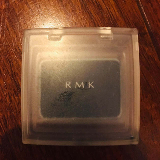 RMK(アールエムケー)のRMKアイシャドウ コスメ/美容のベースメイク/化粧品(アイシャドウ)の商品写真