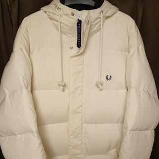 【美品】FRED PERRY ロング ダウンジャケット オフホワイト