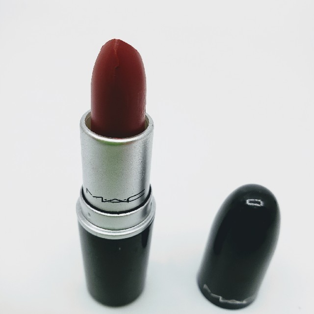 MAC(マック)のM・A・C　マック　MAC　口紅　リップ　新品 コスメ/美容のベースメイク/化粧品(口紅)の商品写真