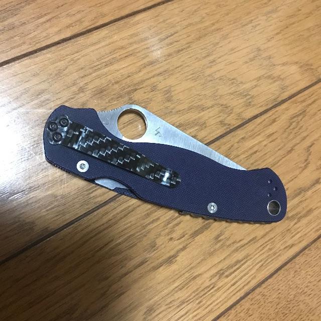 Spyderco(スパイダルコ)のspyderco カーボンファイバー製 カスタムクリップ パラミリタリー デリカ スポーツ/アウトドアのアウトドア(登山用品)の商品写真