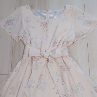 ウィルセレクション(WILLSELECTION)のウィルセレクション 🌸花柄 ワンピース 完売品(ひざ丈ワンピース)