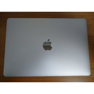アップル(Apple)のMacBook 2017 256GB シルバー(ノートPC)