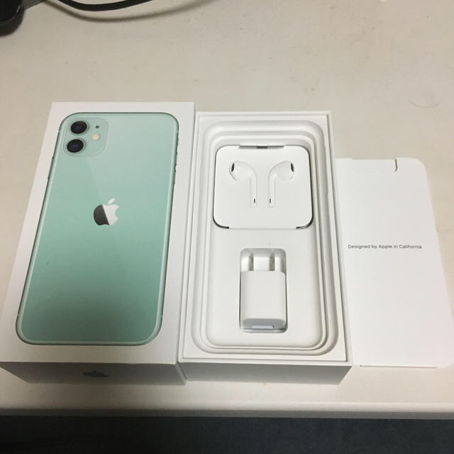 iphone11 グリーン docomo 64GB