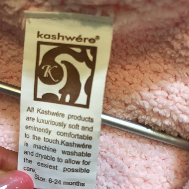 kashwere(カシウエア)のカシウェア kashwere ベビー用 ガウン ピンク キッズ/ベビー/マタニティのベビー服(~85cm)(バスローブ)の商品写真