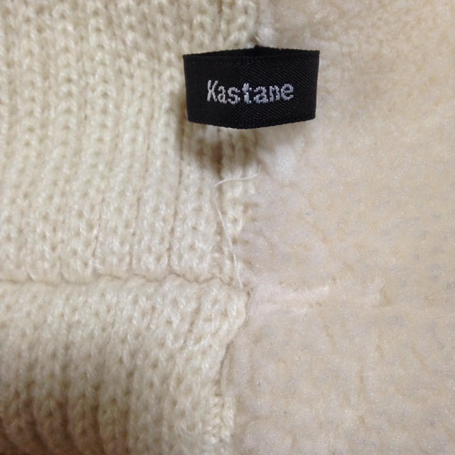 Kastane(カスタネ)のレディース ボアスヌード kastane 新品未使用 オフホワイト レディースのファッション小物(ネックウォーマー)の商品写真