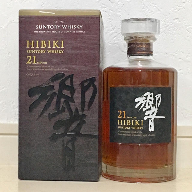 送料込み！ 響 21年 700ml 箱付き ウイスキー