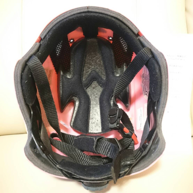 PETZL(ペツル)のグリベル　grivel ヘルメット　クライミング　バイザー付き スポーツ/アウトドアのアウトドア(登山用品)の商品写真