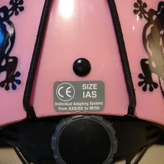 PETZL(ペツル)のグリベル　grivel ヘルメット　クライミング　バイザー付き スポーツ/アウトドアのアウトドア(登山用品)の商品写真