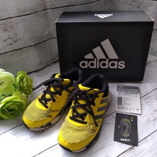 アディダス(adidas)のadidas FAITO アディダスファイト スニーカー 運動靴 18cm(スニーカー)