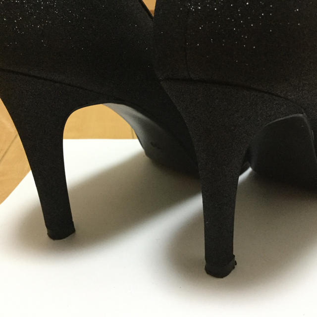 GU(ジーユー)のマシュマログリッターハイヒールパンプス＋E レディースの靴/シューズ(ハイヒール/パンプス)の商品写真