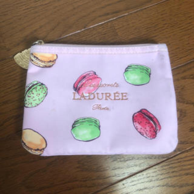 LADUREE(ラデュレ)の即決 LADUREE テッシュ ポーチ レディースのファッション小物(ポーチ)の商品写真