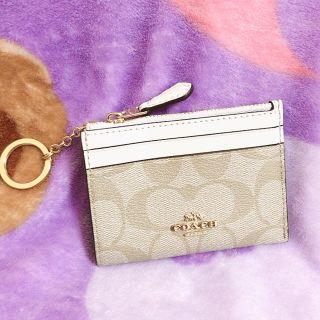 コーチ(COACH)の新品COACH キーリング付きパスケース (名刺入れ/定期入れ)